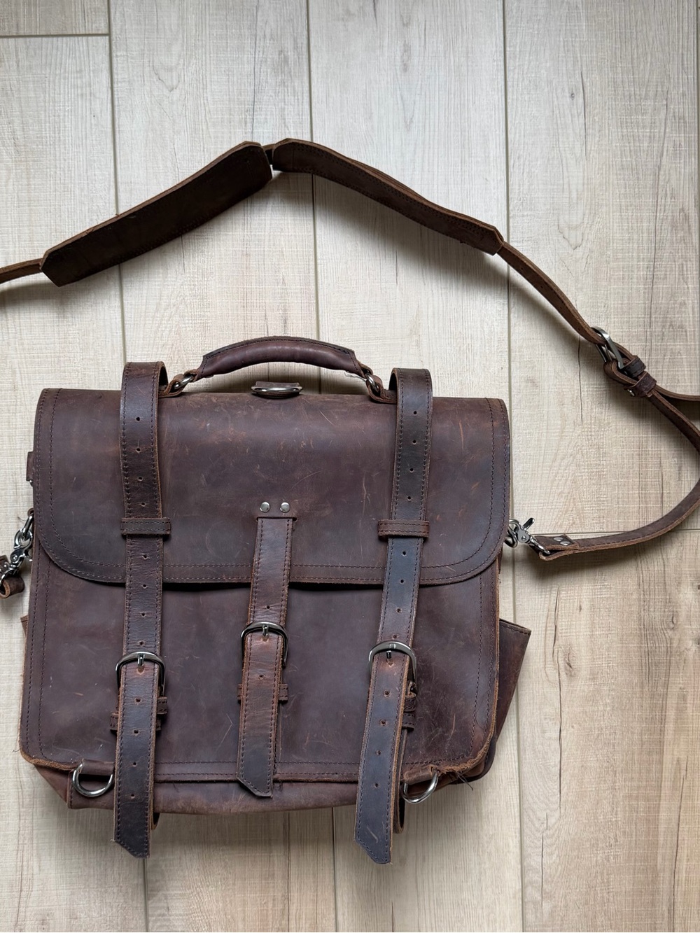 The Gustav Messenger Bag Large Capacity Vintage Leather Heavy Hard Leather